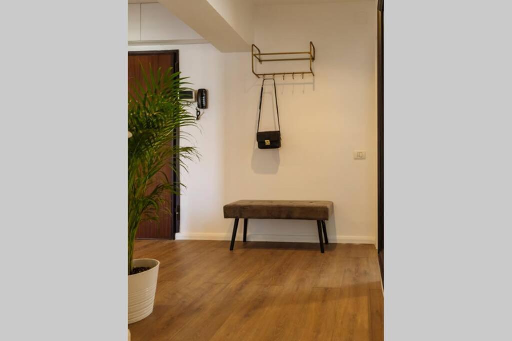 Panoramic Apartment - 4Br - Piata Unirii Bucharest Exterior photo